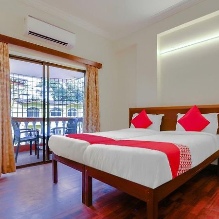 Collection O 45765 Xavier Beach Resort Candolim Exterior photo